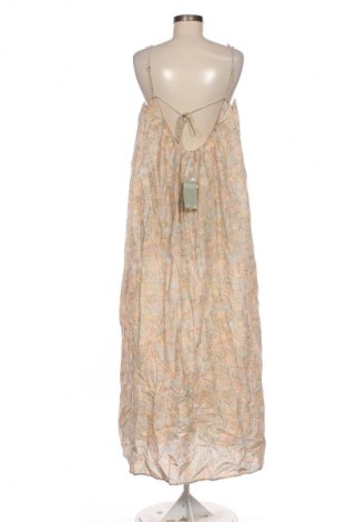 Šaty  H&M, Velikost M, Barva Vícebarevné, Cena  582,00 Kč