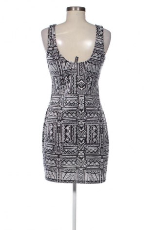 Šaty  H&M Divided, Veľkosť XL, Farba Viacfarebná, Cena  11,95 €