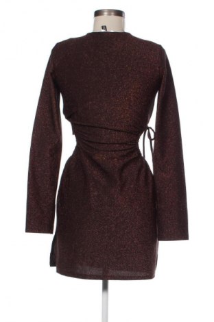Рокля H&M Divided, Размер S, Цвят Кафяв, Цена 15,99 лв.