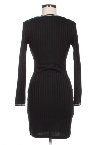 Šaty  H&M Divided, Veľkosť M, Farba Čierna, Cena  14,83 €