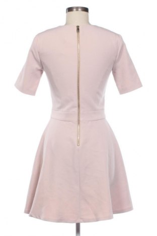 Kleid Trussardi Jeans, Größe L, Farbe Aschrosa, Preis 129,99 €