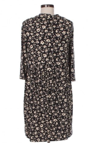 Kleid Janina, Größe M, Farbe Mehrfarbig, Preis € 4,99
