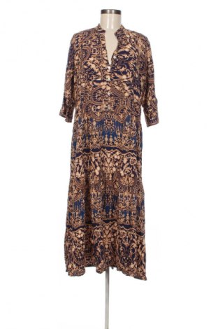 Φόρεμα NEW COLLECTION, Μέγεθος XXL, Χρώμα Πολύχρωμο, Τιμή 30,99 €