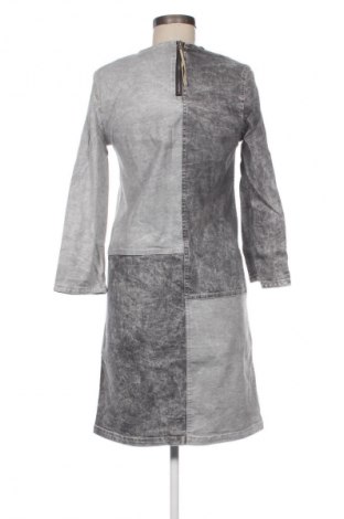 Kleid Negative, Größe M, Farbe Grau, Preis 11,99 €