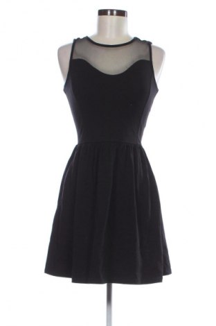Sukienka ONLY, Rozmiar M, Kolor Czarny, Cena 88,99 zł