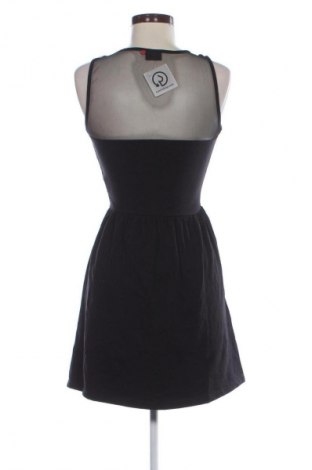 Sukienka ONLY, Rozmiar M, Kolor Czarny, Cena 88,99 zł