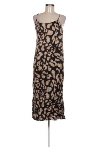 Kleid Oysho, Größe M, Farbe Mehrfarbig, Preis 25,99 €