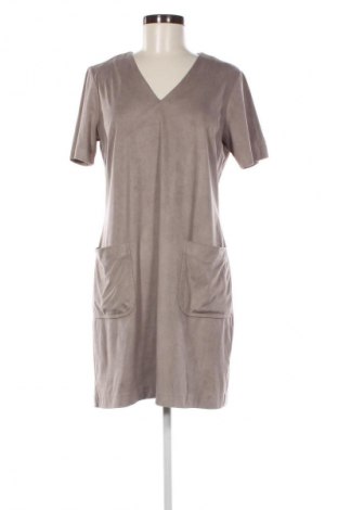 Kleid Papaya, Größe M, Farbe Beige, Preis 8,99 €