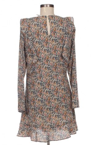 Рокля Pepe Jeans, Размер L, Цвят Многоцветен, Цена 64,99 лв.