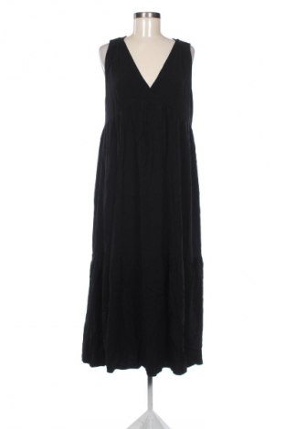 Kleid Reserved, Größe L, Farbe Schwarz, Preis 15,00 €
