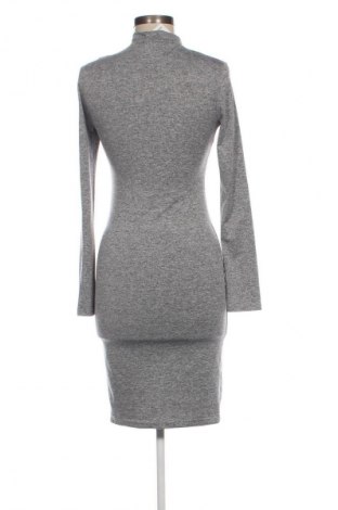 Φόρεμα SHEIN, Μέγεθος S, Χρώμα Γκρί, Τιμή 18,99 €