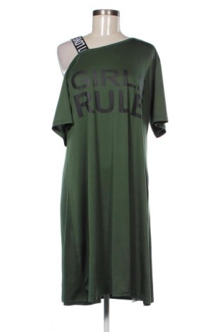 Kleid SHEIN, Größe XL, Farbe Grün, Preis 15,00 €