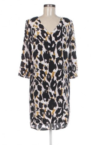 Kleid Saint Tropez, Größe M, Farbe Mehrfarbig, Preis 13,99 €