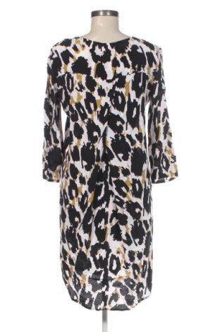 Kleid Saint Tropez, Größe M, Farbe Mehrfarbig, Preis 13,99 €