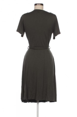 Kleid Shoko, Größe S, Farbe Grün, Preis € 20,99