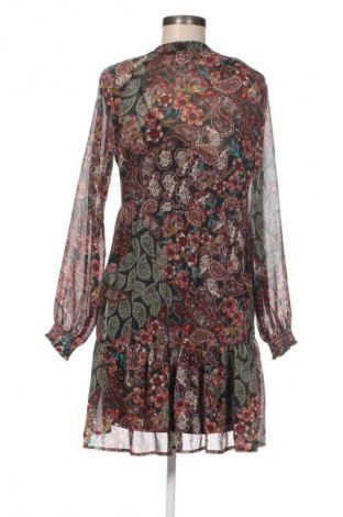 Ruha Stradivarius, Méret M, Szín Sokszínű, Ár 7 879 Ft