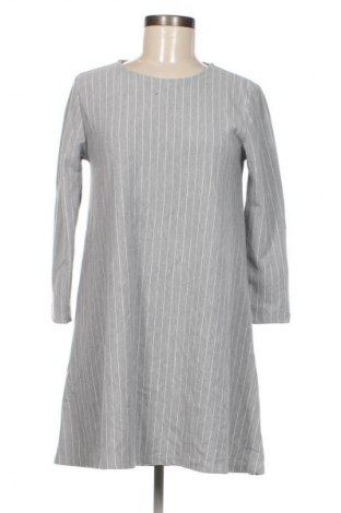 Šaty  Stradivarius, Veľkosť M, Farba Viacfarebná, Cena  6,95 €