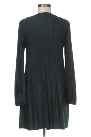 Φόρεμα Stradivarius, Μέγεθος S, Χρώμα Πράσινο, Τιμή 4,99 €