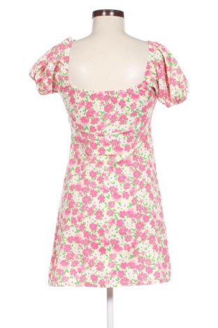 Kleid Stradivarius, Größe S, Farbe Mehrfarbig, Preis 14,83 €