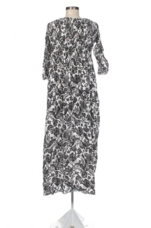 Sukienka Unbranded, Rozmiar 3XL, Kolor Kolorowy, Cena 95,99 zł