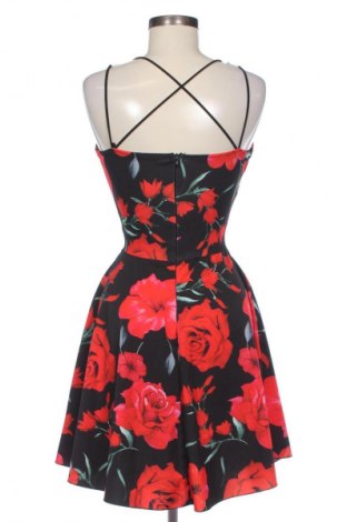 Kleid Unbranded, Größe M, Farbe Mehrfarbig, Preis 15,35 €