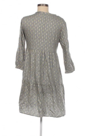 Kleid Unbranded, Größe M, Farbe Mehrfarbig, Preis 8,99 €