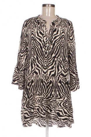 Kleid Unbranded, Größe M, Farbe Mehrfarbig, Preis 20,99 €