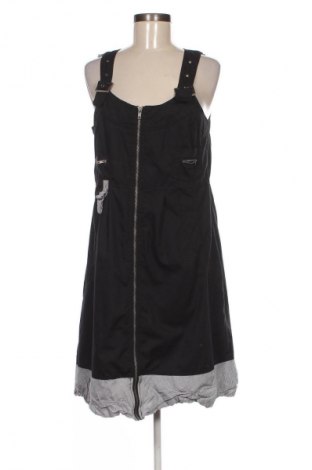 Kleid Wearhouse, Größe L, Farbe Schwarz, Preis 24,55 €
