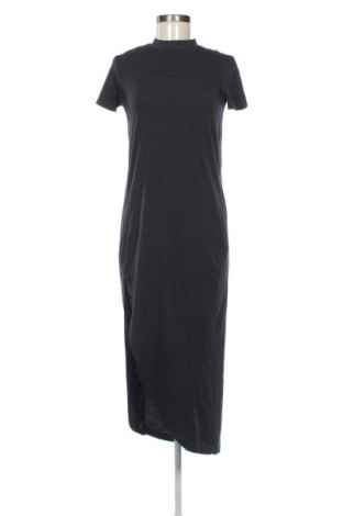 Rochie Zara, Mărime S, Culoare Gri, Preț 87,00 Lei
