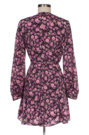 Kleid Zara, Größe M, Farbe Mehrfarbig, Preis 17,39 €