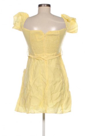 Kleid Zara, Größe L, Farbe Gelb, Preis 13,84 €