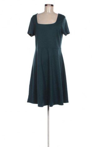 Kleid Zero, Größe L, Farbe Grün, Preis € 18,99