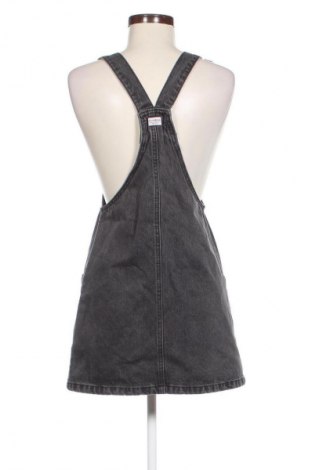 Dámské šaty s tráky Pull&Bear, Velikost S, Barva Černá, Cena  209,00 Kč