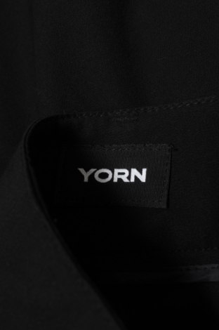 Дамски панталон Yorn, Размер M, Цвят Черен, Цена 22,10 лв.
