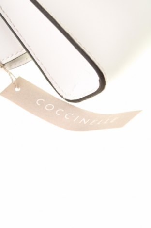 Чанта за кръст Coccinelle, Цвят Бял, Естествена кожа, Цена 314,25 лв.