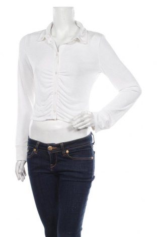 Дамска риза H&M Divided, Размер M, Цвят Бял, 95% полиестер, 5% еластан, Цена 23,40 лв.