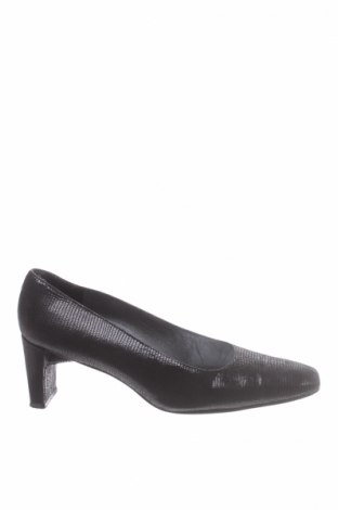 Дамски обувки Stuart Weitzman, Размер 38, Цвят Черен, Естествена кожа, Цена 273,60 лв.