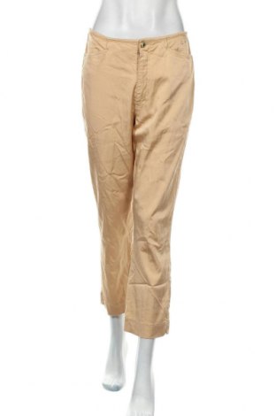 Дамски панталон Angelo Marani, Размер M, Цвят Бежов, 50% памук, 48% вискоза, 2% еластан, Цена 67,00 лв.