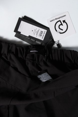 Γυναικείο παντελόνι Vero Moda, Μέγεθος M, Χρώμα Μαύρο, 63% πολυεστέρας, 33% βισκόζη, 4% ελαστάνη, Τιμή 14,23 €