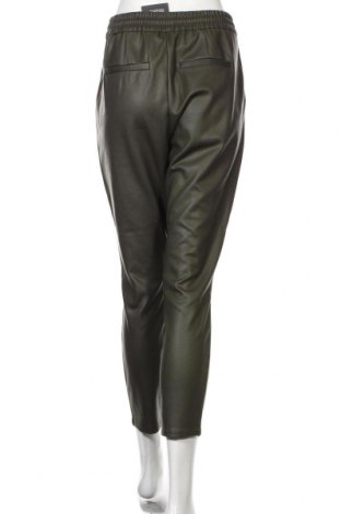 Дамски панталон Vero Moda, Размер L, Цвят Зелен, 95% полиестер, 5% еластан, Цена 27,65 лв.
