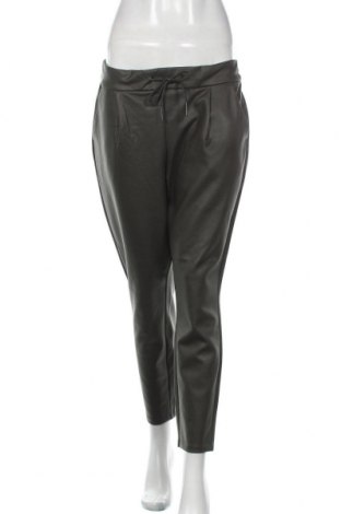 Дамски панталон Vero Moda, Размер L, Цвят Зелен, 95% полиестер, 5% еластан, Цена 25,90 лв.