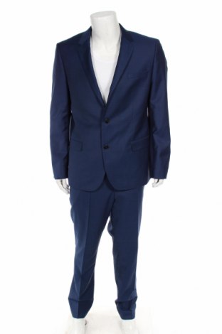 Мъжки костюм Hugo Boss, Размер XL, Цвят Син, 74% вълна, 18% полиестер, 8% полиамид, Цена 358,47 лв.