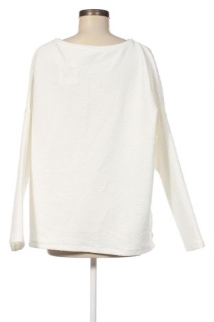 Дамска блуза Christian Berg, Размер XXL, Цвят Бял, Цена 20,01 лв.