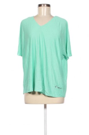 Damen Shirt Curvy Me, Größe M, Farbe Grün, Preis 44,85 €