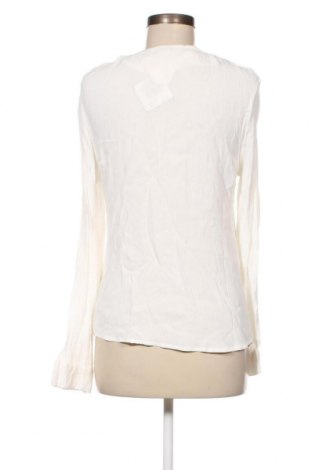 Дамска риза Second Female, Размер L, Цвят Бял, Цена 16,80 лв.