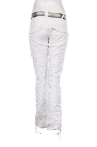 Дамски панталон Fresh Made, Размер M, Цвят Бял, Цена 24,15 лв.