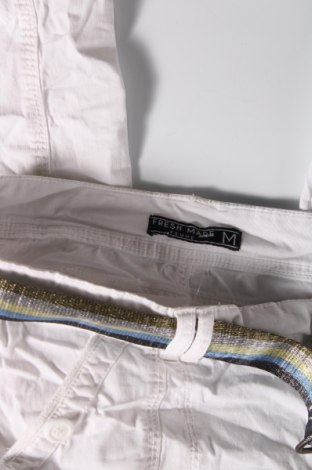 Дамски панталон Fresh Made, Размер M, Цвят Бял, Цена 24,15 лв.