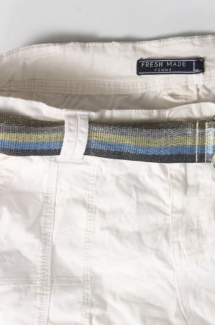 Дамски панталон Fresh Made, Размер L, Цвят Бял, Цена 105,00 лв.