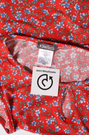 Γυναικείο αμάνικο μπλουζάκι Kim & Co., Μέγεθος S, Χρώμα Πολύχρωμο, Τιμή 18,04 €