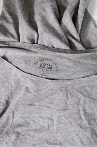 Γυναικεία μπλούζα, Μέγεθος XL, Χρώμα Γκρί, Τιμή 3,41 €